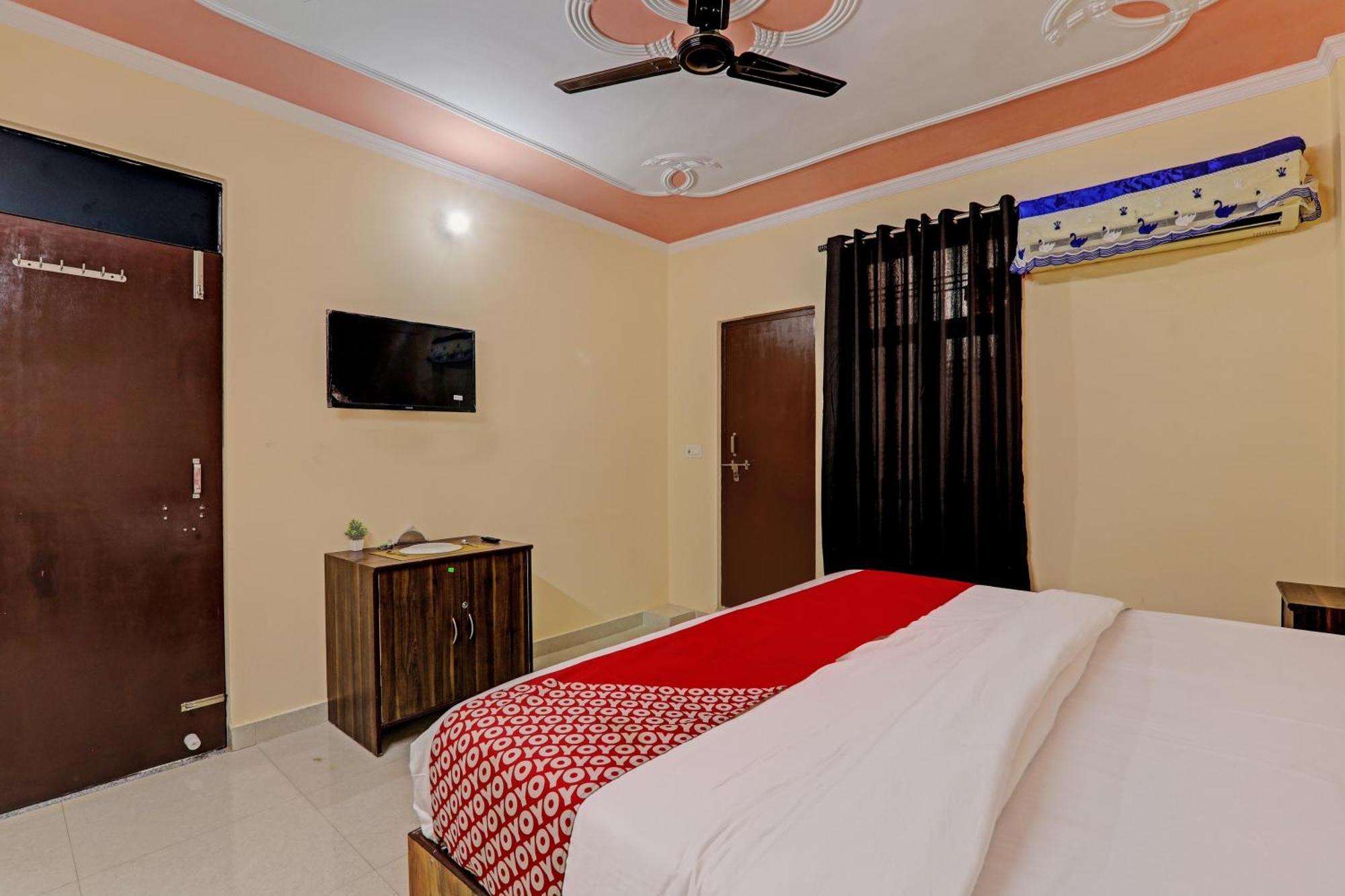 Super Hotel O Fort Inn Lucknow Exterior photo
