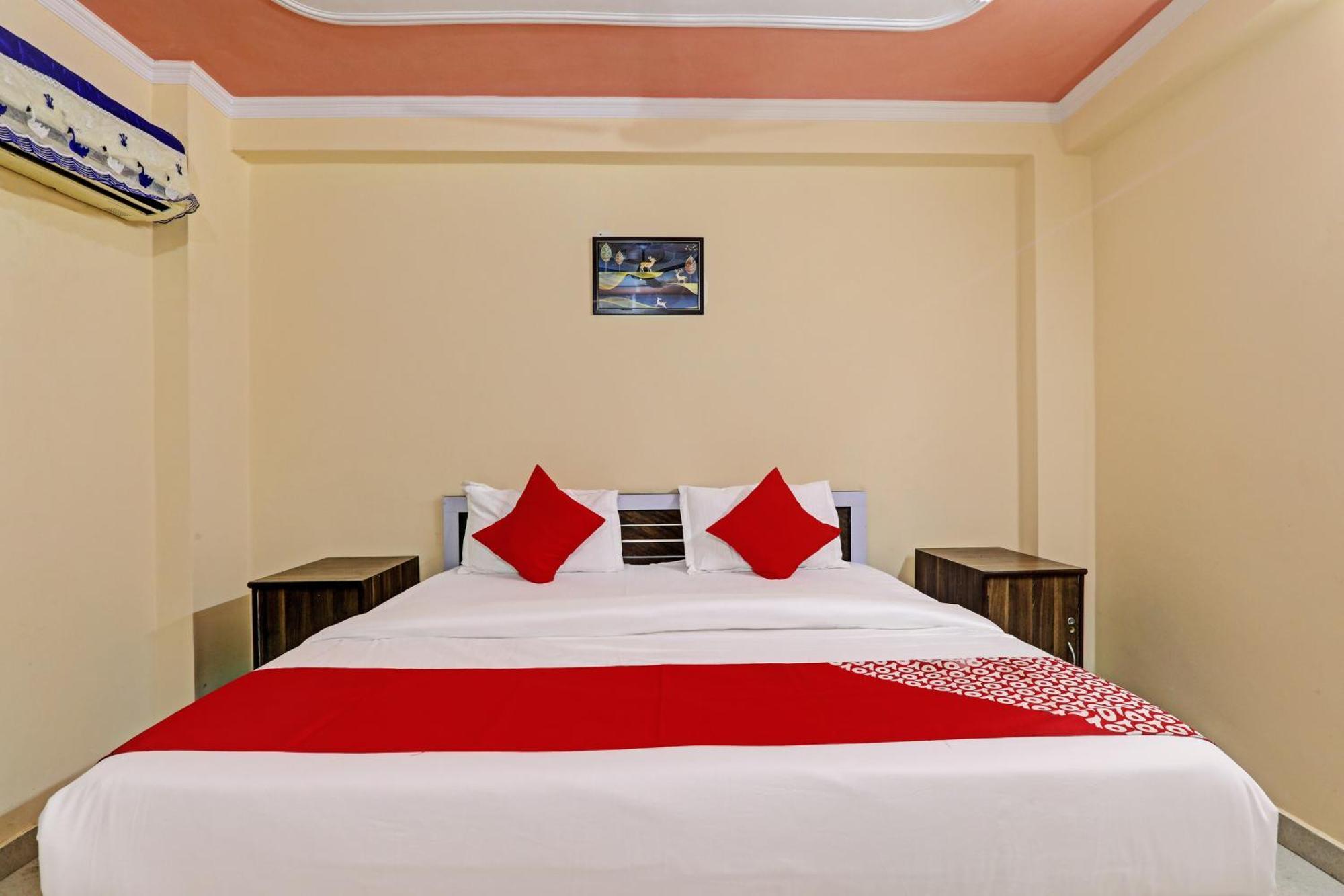 Super Hotel O Fort Inn Lucknow Exterior photo